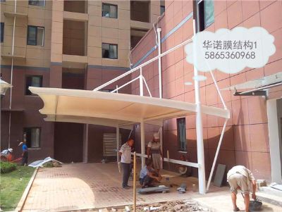 河南濮陽(yáng)冶都中央公園車棚